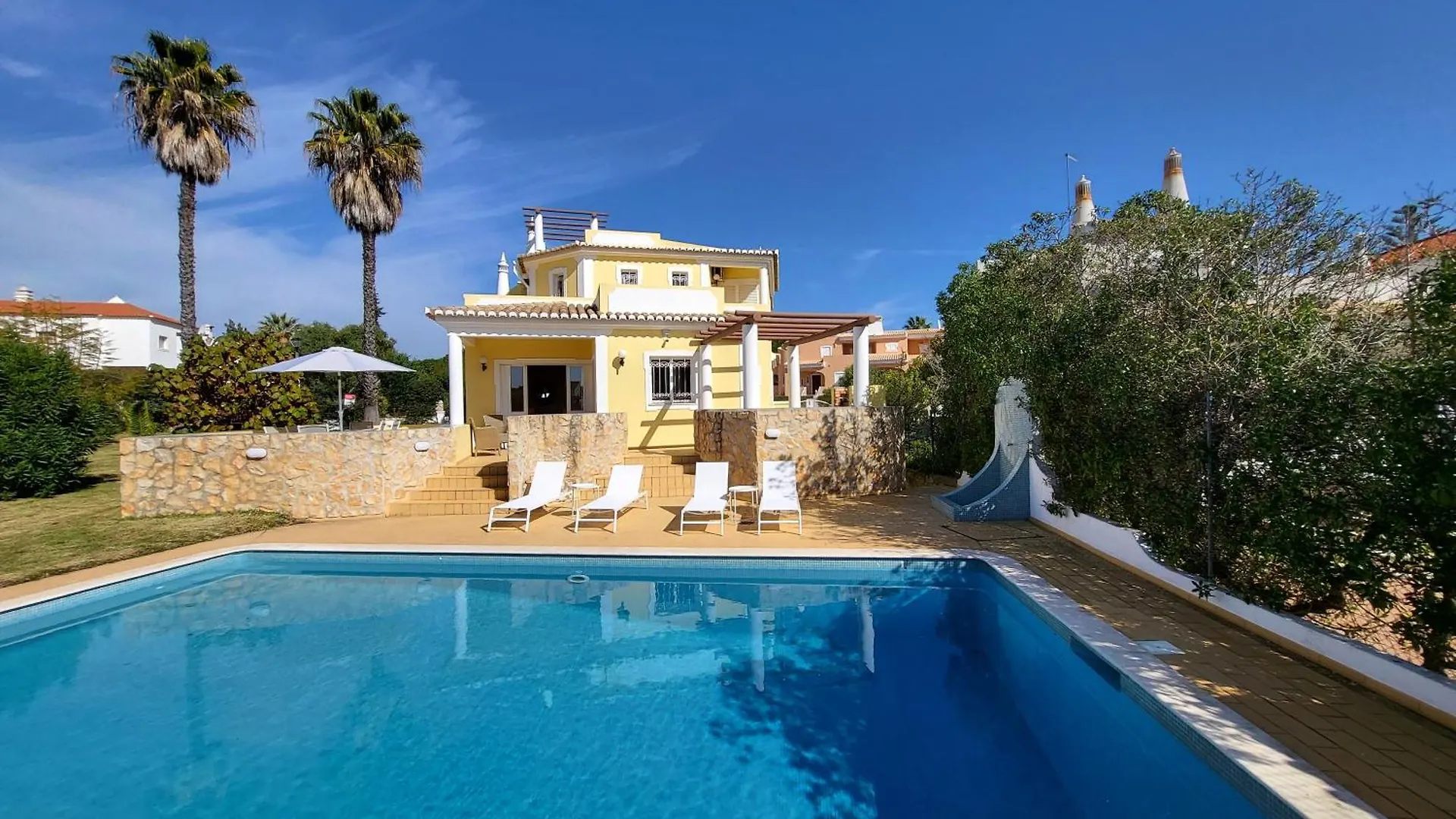 Vilamoura Beach Villa With Private Pool Quarteira 0*,  Portugal