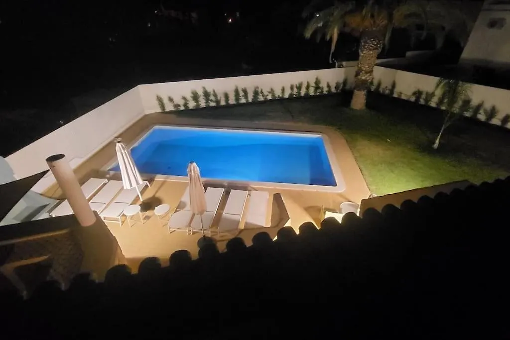 Vilamoura Beach Villa With Private Pool Quarteira Portugal