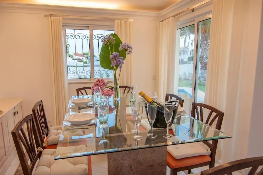 Vilamoura Beach Villa With Private Pool Quarteira Portugal