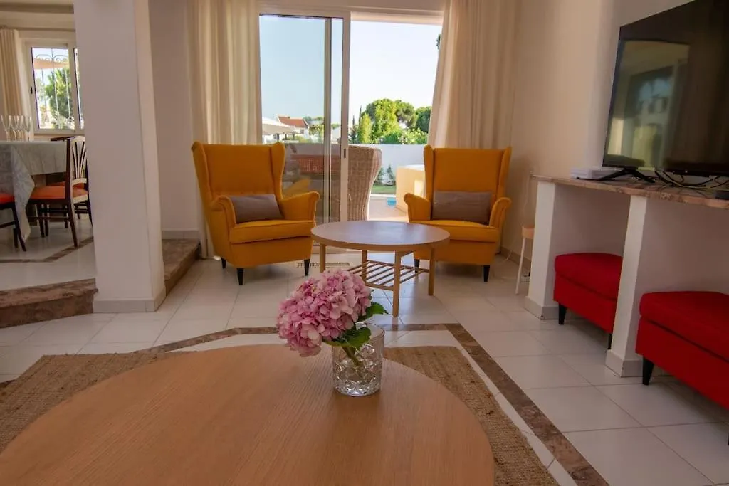 Vilamoura Beach Villa With Private Pool Quarteira Portugal