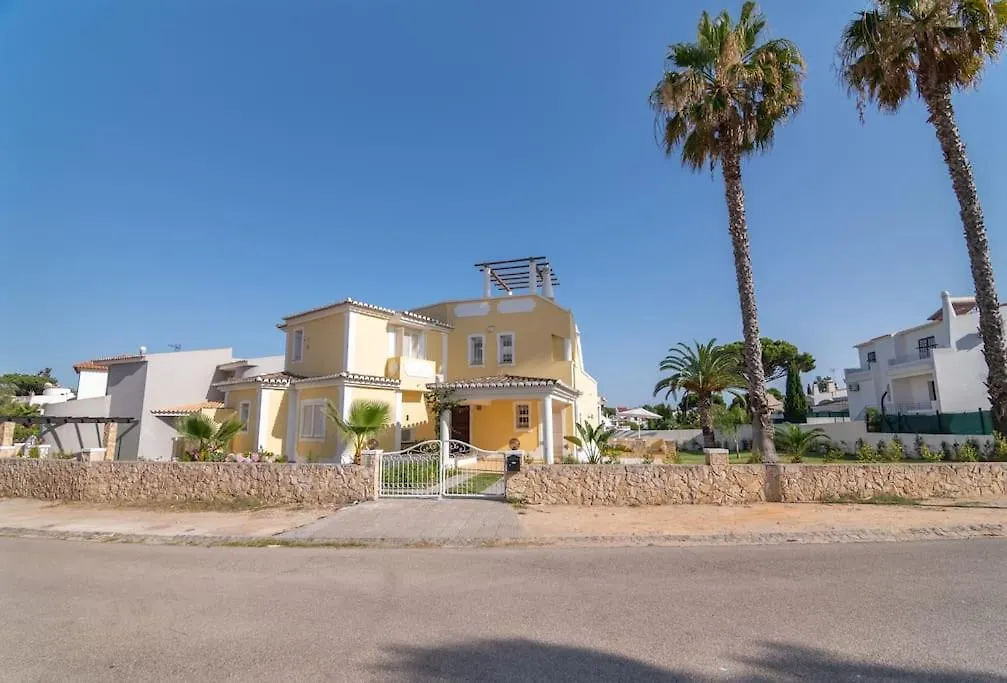 Vilamoura Beach Villa With Private Pool Quarteira